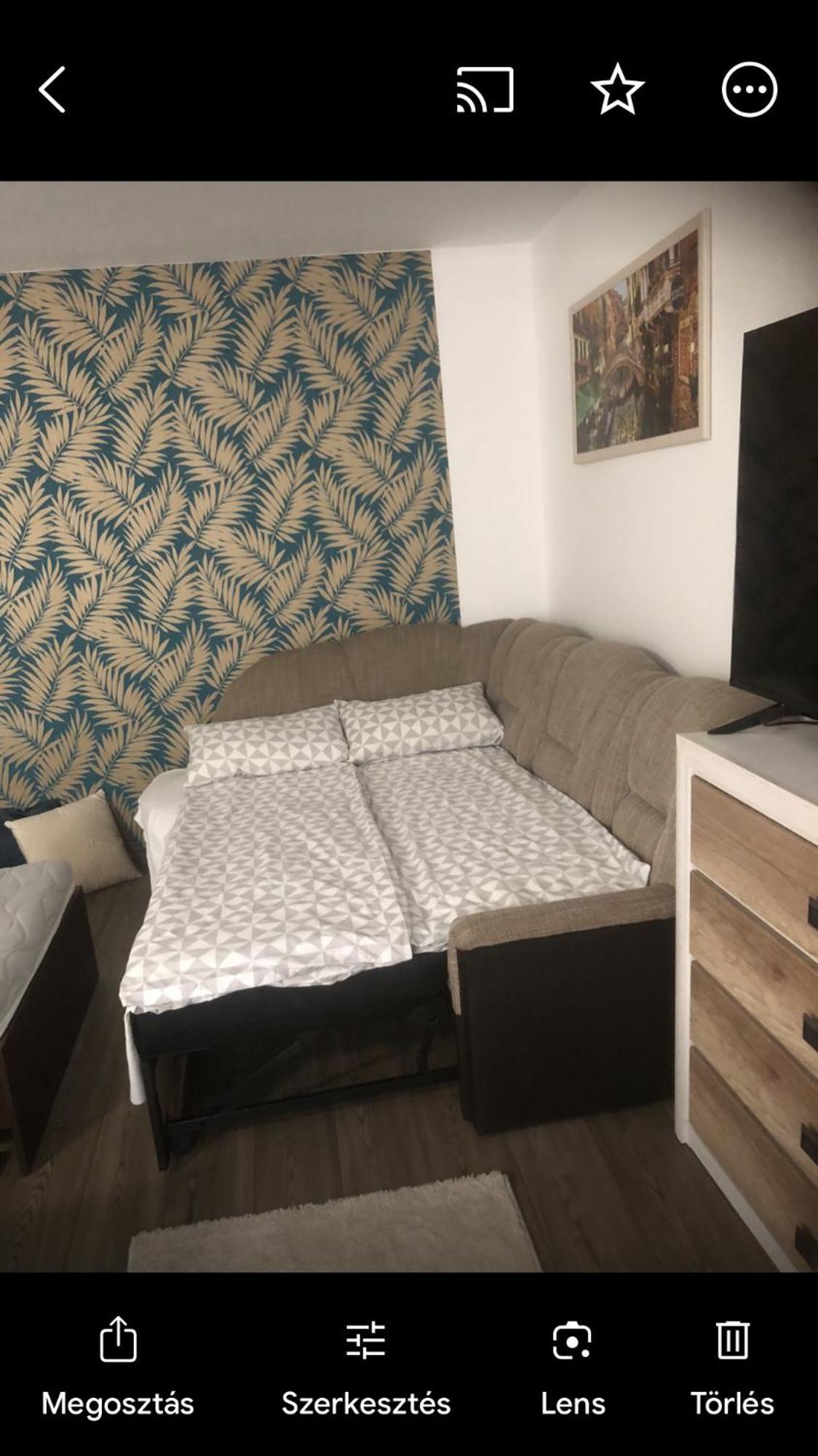 Agi Fogado Apartment Kisujszallas Екстериор снимка